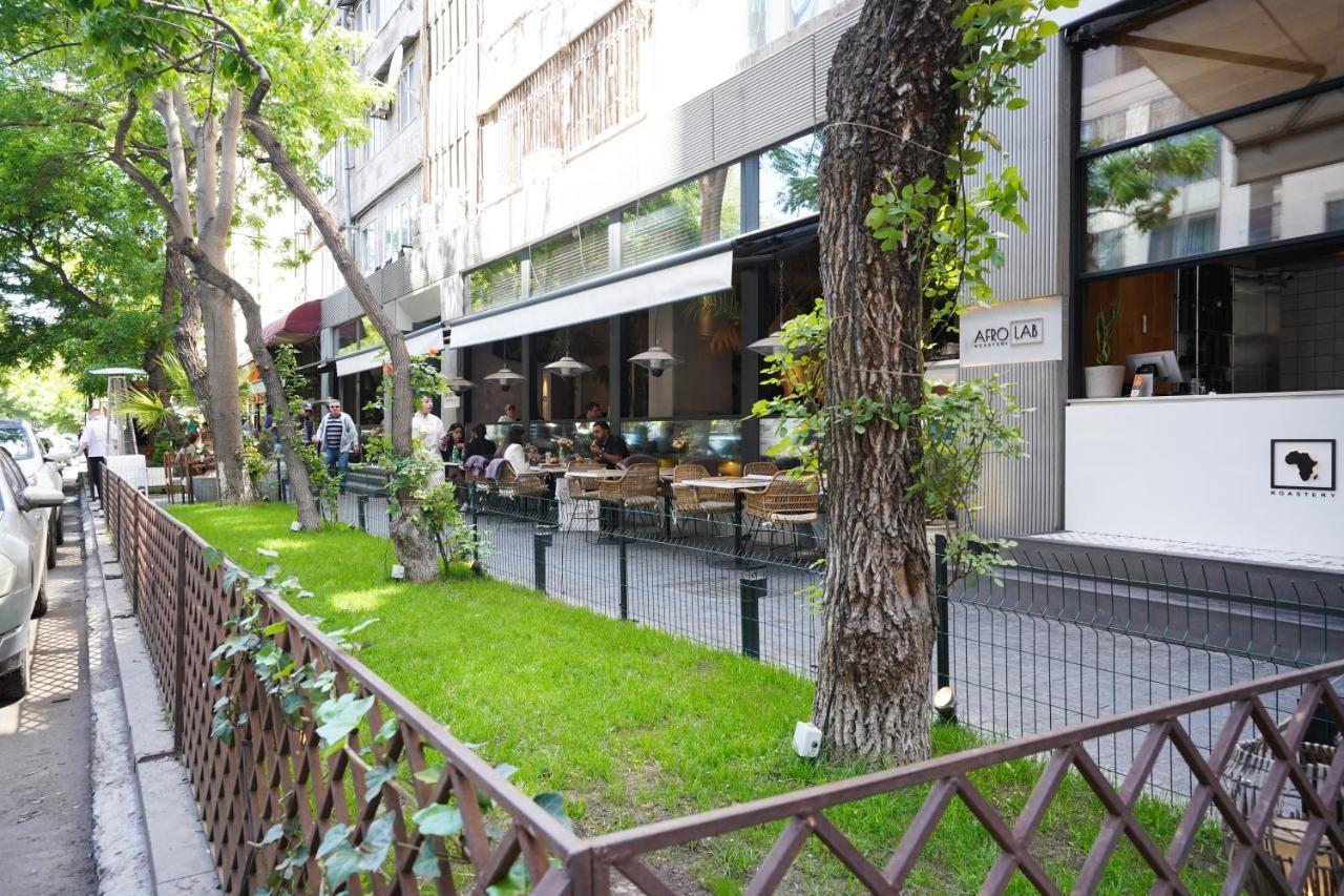Soho Apart Hotel Yerevan Ngoại thất bức ảnh