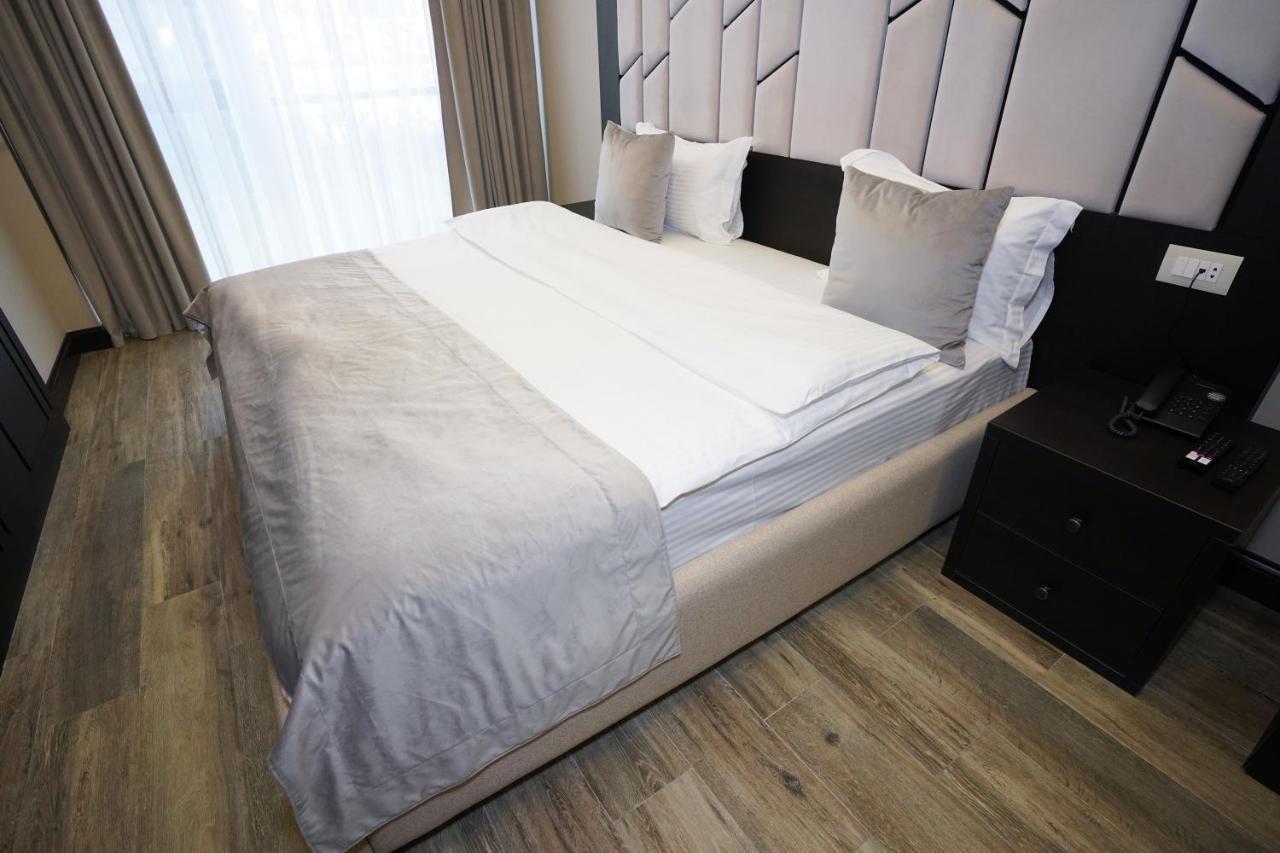 Soho Apart Hotel Yerevan Ngoại thất bức ảnh