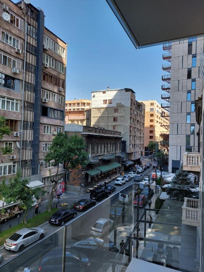 Soho Apart Hotel Yerevan Ngoại thất bức ảnh