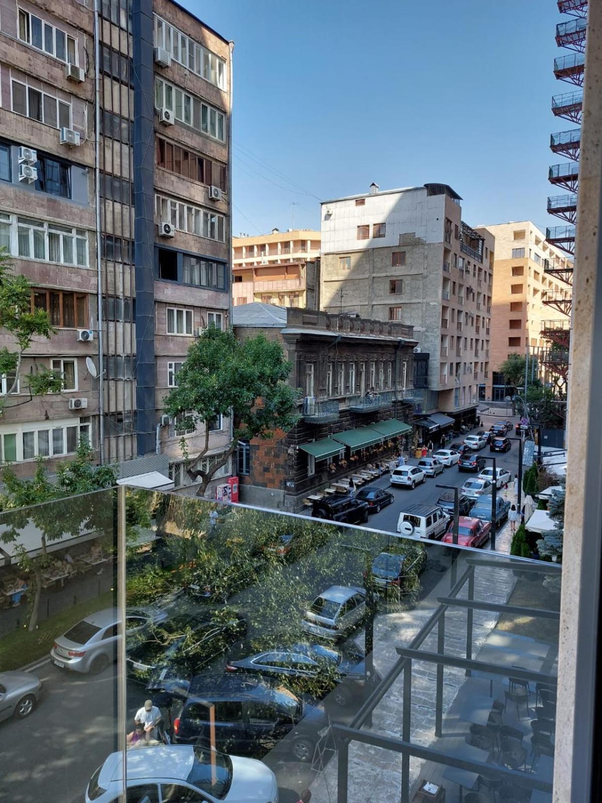 Soho Apart Hotel Yerevan Ngoại thất bức ảnh